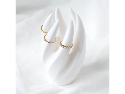 Ring Halter in weiß mit Ringen